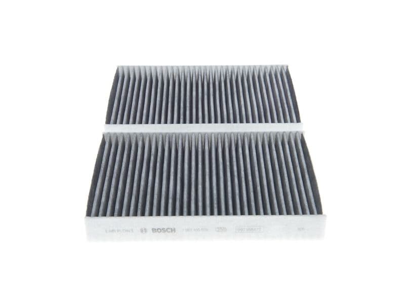 Cabinefilter met actieve kool past: BMW 5 (G30, F90), 5 (G31), 6 GRAN TURISMO (G32), 7 (G11, G12), 8 (G14, F91), 8 (G15, F92), 8 GRAN COUPE (G16, F93), X5 (G05), X5 (G05, F95) 1.6-6.75 07.15-