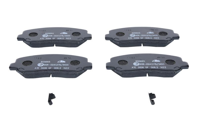 Remblokken set Voor , past: MAZDA CX-5 2.0-2.5H 11.11-