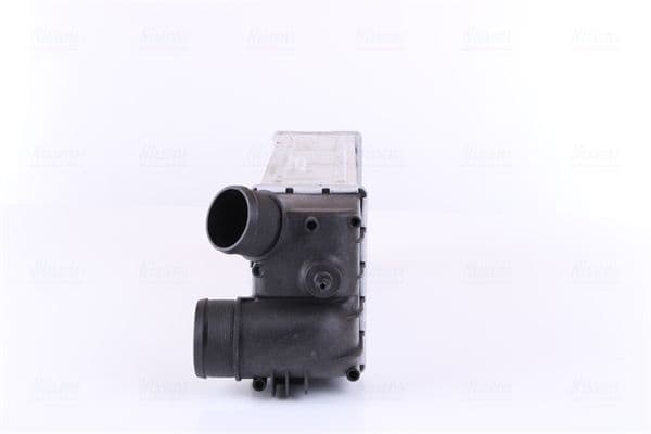 Toevoerluchtkoeler past: FORD FIESTA VI 1.6D 06.08-04.17