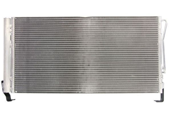 A/C condensator (met droger) past: HYUNDAI HIGHWAY, TRAJET 2.0/2.0D/2.7 09.99-07.08