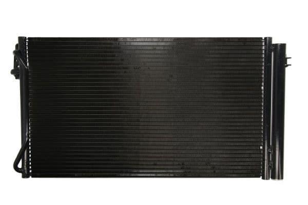 A/C condensator (met droger) past: BMW 1 (E81), 1 (E82), 1 (E87), 1 (E88), 3 (E90), 3 (E91), 3 (E92), 3 (E93), X1 (E84), Z4 (E89) 2.0-3.0D 06.04-08.16