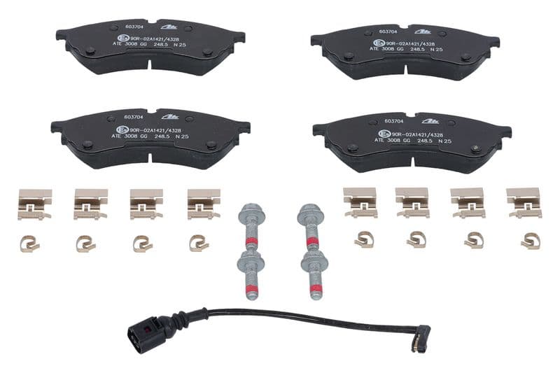 Remblokken set Voor , past: VW CRAFTER, GRAND CALIFORNIA CAMPER, MULTIVAN T7 1.4H-Electric 09.16-