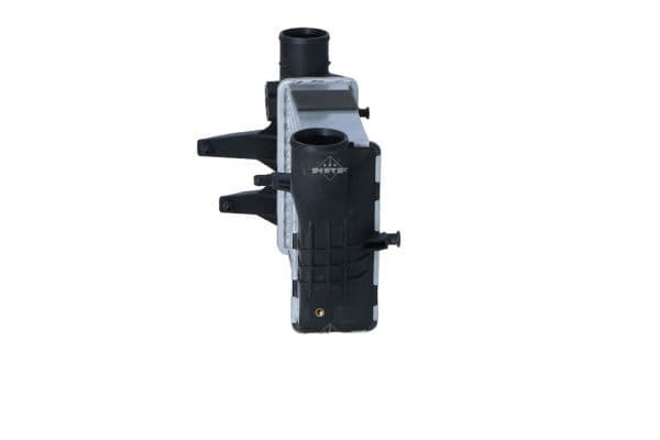 Toevoerluchtkoeler past: AUDI A4 B6, A4 B7  SEAT EXEO, EXEO ST 1.8 11.00-05.10