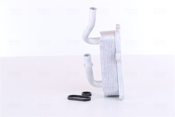 Oliekoeler (met zegel) past: MERCEDES C (CL203), C T-MODEL (S202), C T-MODEL (S203), C (W202), C (W203), CLK (A208), CLK (A209), CLK (C208), CLK (C209), CLS (C219), E T-MODEL (S210) 2.4-5.5 12.96-