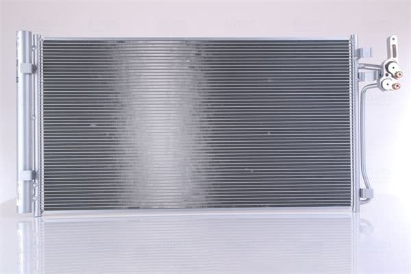 A/C condensator (met droger, (EN) additional fitting elements) past: LAND ROVER DISCOVERY SPORT, RANGE ROVER EVOQUE 2.0-2.0H 06.11-