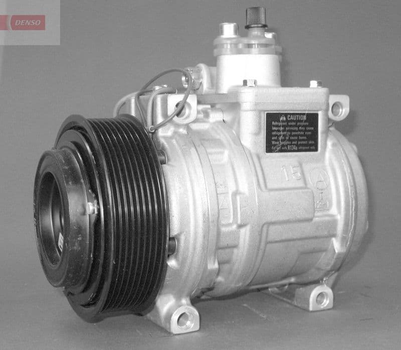 Airconditioning compressor 12V (R134a) past: JOHN DEERE 3200 A, 3200 AX, 3400 A, 3400 AX, 5070M 2WD, 5070M 4WD, 5080R, 5080RN, 5090R, 5090RN, 5100R, 5100RN, 5620, 5720, 5820, 6010 SE, 6020 SE, 6100