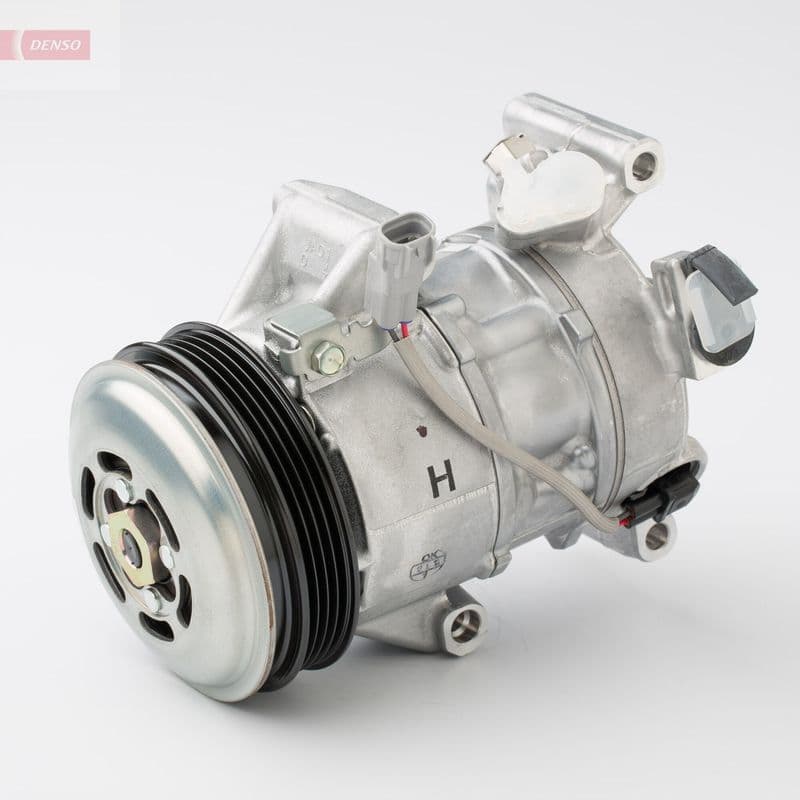 Airconditioning compressor past: TOYOTA AURIS, COROLLA 1.3 10.12-12.18