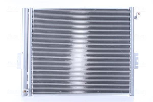 A/C condensator (met droger, (EN) additional fitting elements) past: TOYOTA 4 RUNNER IV, 4 RUNNER V, FJ CRUISER, FORTUNER, HIACE V, LAND CRUISER PRADO, TACOMA, TUNDRA 2.7/4.0 11.02-