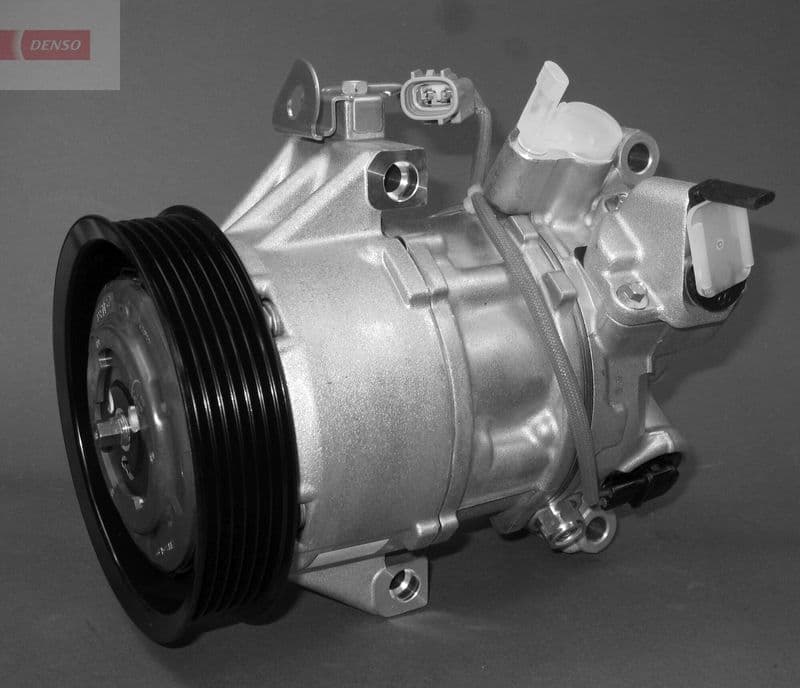 Airconditioning compressor (geen olieaftapplug) past: TOYOTA YARIS 1.0/1.3 04.99-09.05