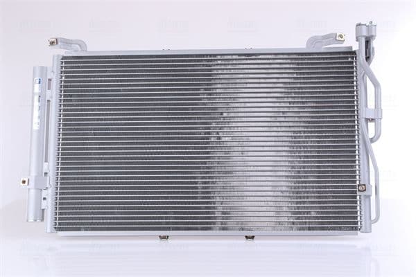 A/C condensator (met droger) past: HYUNDAI MATRIX 1.5D 10.01-08.10