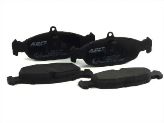 Remblokken set Voor , past: CHEVROLET CORSA, LANOS, TIGRA  DAEWOO CIELO, LANOS, LEMANS, NEXIA  FSO LANOS  JAGUAR XJ, XK 8  OPEL ASTRA F, ASTRA F CLASSIC, COMBO, CORSA A, CORSA A TR 1.0-6.0 09.82-