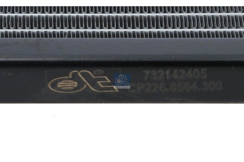 Air conditioning condenser