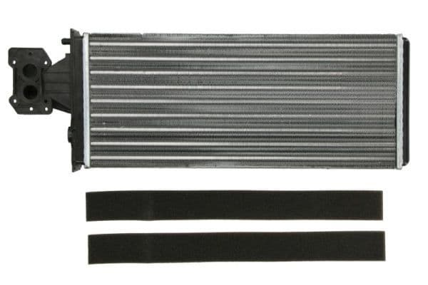 Verwarming (400x175x42mm) past: IVECO EUROSTAR, EUROTECH MH, EUROTECH MP, EUROTECH MT, EUROTRAKKER, MAGIRUS 8060.45B-F3BE0681G 01.92-
