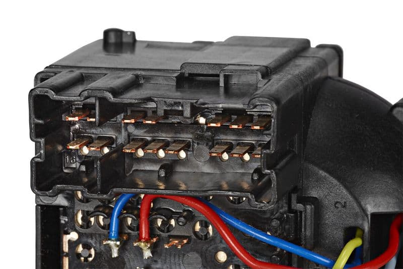 Gecombineerde schakelaar onder het stuur (Hoorn  indicatoren  lichten) past: DACIA DOKKER, DUSTER, LODGY, LOGAN II, LOGAN MCV II, NOVA, SANDERO, SANDERO II  RENAULT DUSTER, LOGAN II 04.96-