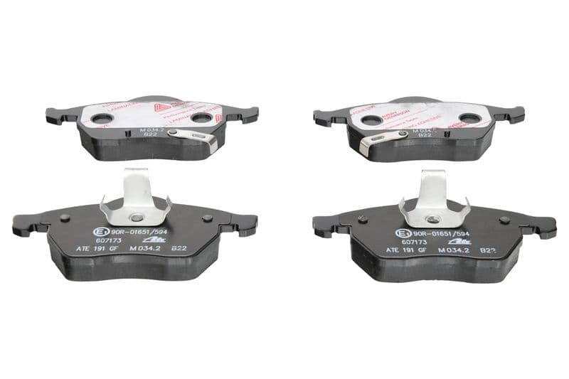 Remblokken set Voor , past: OPEL ASTRA G, ZAFIRA A  SAAB 900 II, 9-3, 9-5 1.9D-3.0D 07.93-12.09