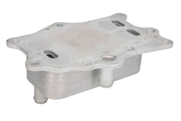 Olie radiator past: CHEVROLET CAPTIVA, CRUZE, ORLANDO  OPEL ANTARA A 2.0D/2.2D 08.10-