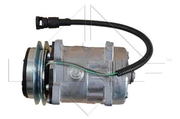 Airconditioning compressor past: DAF 75, 75 CF, 85, 85 CF, 95, 95 XF, CF 75, CF 85, XF 95 09.87-12.20