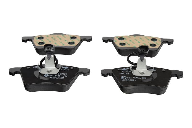 Remblokken set Voor , past: VW TRANSPORTER T4 1.9D-2.8 07.90-06.03