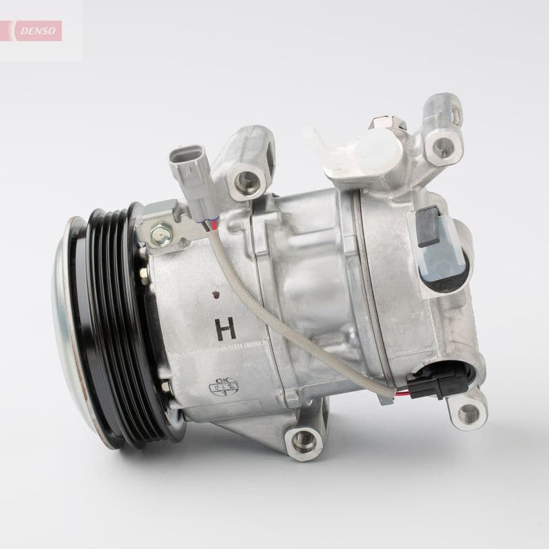 Airconditioning compressor past: TOYOTA AURIS, COROLLA 1.3 10.12-12.18