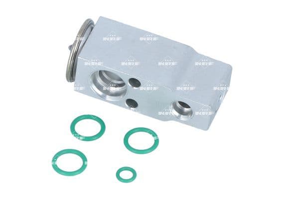 Airconditioning ventiel past: MASSEY FERGUSON 8650, 8660, 8670, 8727, 8730, 8730 S, 8732, 8732 S, 8735, 8735 S, 8737 S  VALTRA S 232, S 233, S 262, S 263, S 292, S 293, S 294, S 322, S 323