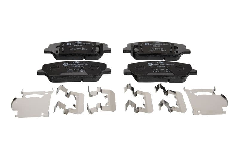 Remblokken set Voor , past: HYUNDAI GENESIS, I30, VELOSTER  KIA CEE'D, CERATO III, OPTIMA, PRO CEE'D 1.0-3.8 01.08-