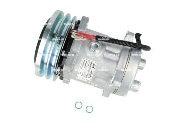 Airconditioning compressor past: CASE IH CS, MAGNUM, MAXXUM, MXM 2.7D-8.7D 01.88-