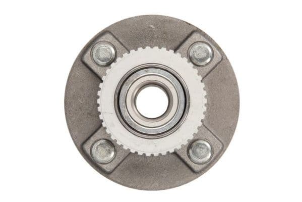 Wiellagerset met naaf Achter past: NISSAN 180SX, 200SX, 240SX, AD, ALMERA I, ALTIMA, AVENIR, BLUEBIRD, CARAVAN, CEDRIC, CUBE, JUKE, MAXIMA / MAXIMA QX V, MURANO II, NAVARA 1.2-3.5 01.79-