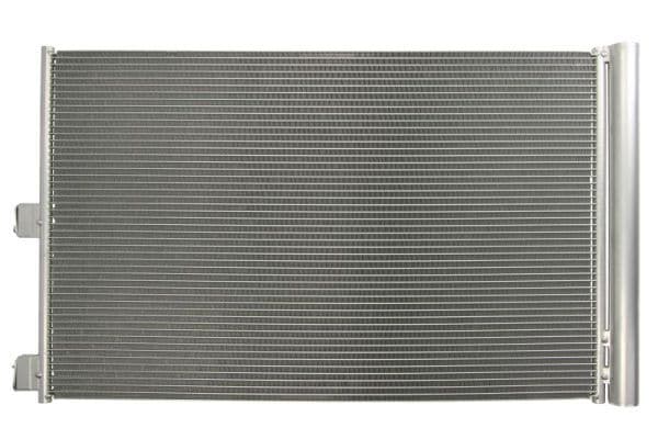 A/C condensator (met droger) past: MERCEDES A (W176), CLA (C117), CLA SHOOTING BRAKE (X117), GLA (X156) 2.0 06.13-06.19