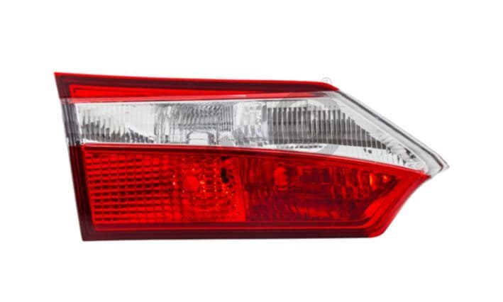Achterlicht Links (binnen, W16W/W5W, kleur van het glas red) past: TOYOTA COROLLA SDN E17 Saloon 06.13-07.16