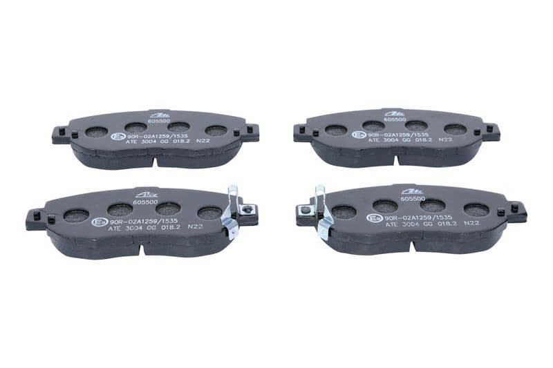 Remblokken set Voor , past: LEXUS GS, IS I, IS SPORTCROSS, SC  TOYOTA ALTEZZA, ALTEZZA GITA, ARISTO, MARK II IX, MARK II VIII, SUPRA, VEROSSA 2.0-4.3 08.91-