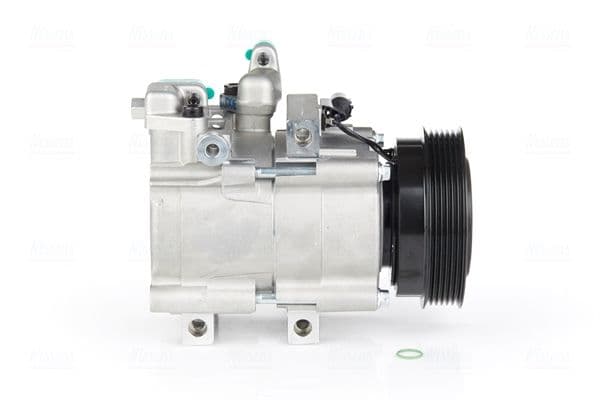 Airconditioning compressor past: HYUNDAI TUCSON  KIA SPORTAGE II 2.0/2.0D 08.04-12.10